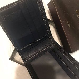 Gucci Bags - Gucci Men’s Wallet Gucci Bags - Gucci Men’s Wallet